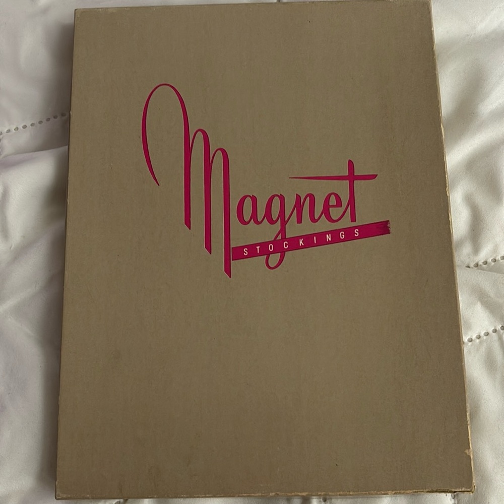 Vintage Magnet Stockings Midcentury Nylons Dupont 51 gauge 15 denier charm seam
